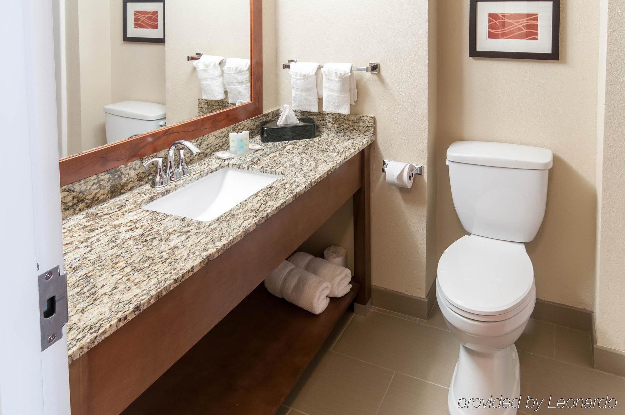 Hotel Comfort &